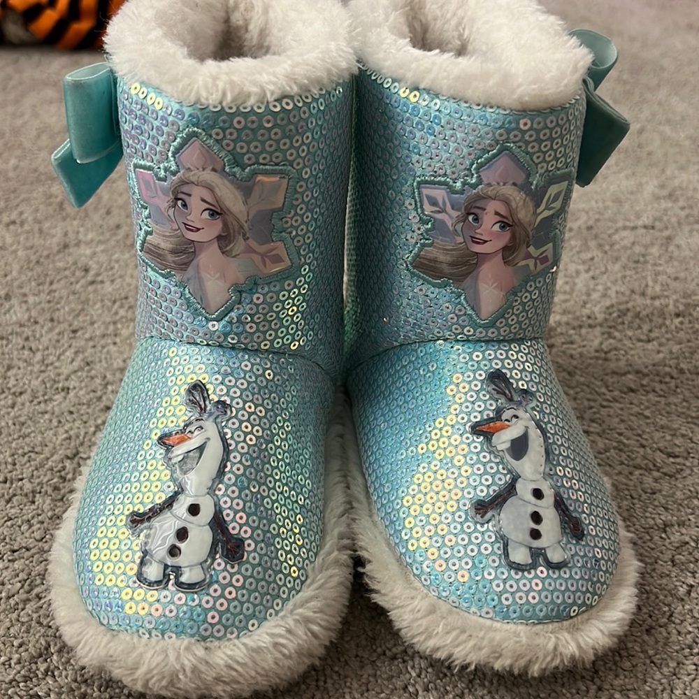 Toddler 9/10 Frozen boot slippers